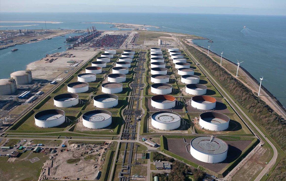 Terminal naftowy Maasvlakte & SABA: dobrze naoliwiona maszyna 